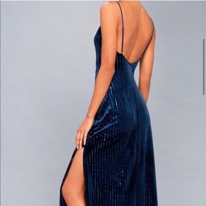 LULU’S NAVY BLUE VELVET SEQUIN MAXI DRESS